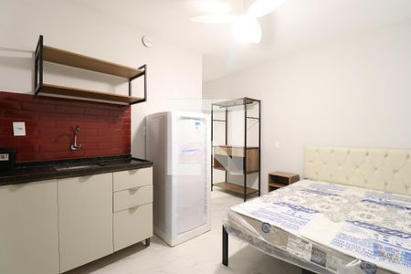Quarto/cozinha  de kitnet/studio para alugar com 1 quarto, 20m² em Barra Funda, São Paulo
