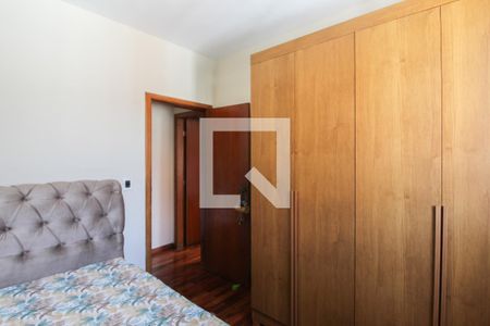 Quarto 1 de apartamento à venda com 2 quartos, 57m² em Rio Branco, Belo Horizonte