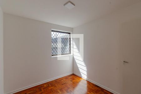 Quarto 2 de apartamento para alugar com 2 quartos, 70m² em Indianópolis, São Paulo