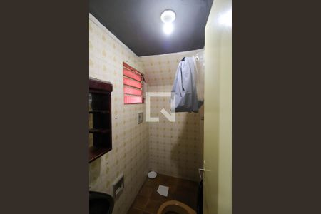 Banheiro de casa para alugar com 1 quarto, 70m² em Vila Antonieta, São Paulo