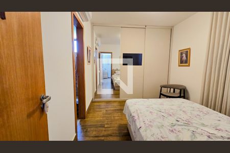 Apartamento à venda com 3 quartos, 142m² em Sagrada Família, Belo Horizonte