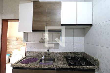 Cozinha - Armários de apartamento para alugar com 1 quarto, 24m² em Bela Vista, Porto Alegre