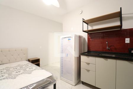 Quarto/cozinha  de kitnet/studio para alugar com 1 quarto, 18m² em Barra Funda, São Paulo