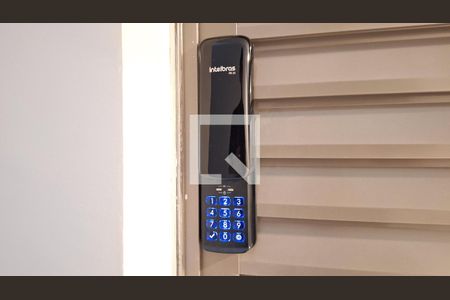 Fechadura eletrônica de apartamento para alugar com 1 quarto, 16m² em Barra Funda, São Paulo