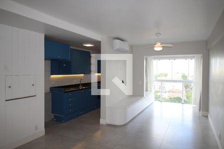 Apartamento à venda com 3 quartos, 82m² em São Geraldo, Porto Alegre