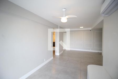 Apartamento à venda com 3 quartos, 82m² em São Geraldo, Porto Alegre