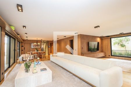 Sala de casa à venda com 3 quartos, 329m² em Jardim Guedala, São Paulo