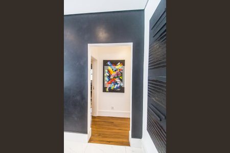 Corredor de casa de condomínio à venda com 4 quartos, 280m² em Residencial Burle Marx, Santana de Parnaíba