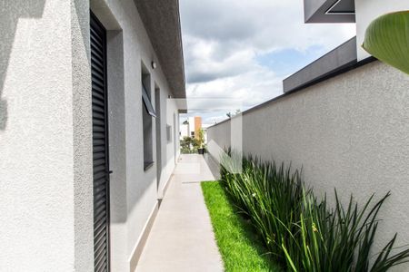 Corredor de casa de condomínio à venda com 4 quartos, 280m² em Residencial Burle Marx, Santana de Parnaíba
