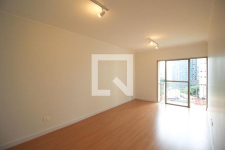 Sala de apartamento para alugar com 1 quarto, 55m² em Vila Olímpia, São Paulo