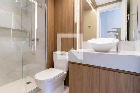 Banheiro Social de apartamento para alugar com 2 quartos, 67m² em Capão Raso, Curitiba