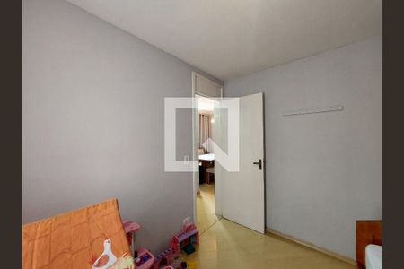 Quarto 1 de apartamento para alugar com 2 quartos, 43m² em Guarapiranga, São Paulo