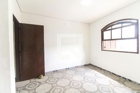 Suíte de casa para alugar com 2 quartos, 80m² em Jardim Nélia, São Paulo