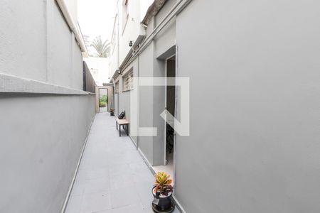 Corredor de casa para alugar com 6 quartos, 240m² em Brooklin, São Paulo