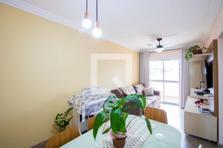 Sala de apartamento à venda com 2 quartos, 72m² em Vila Príncipe de Gales, Santo André