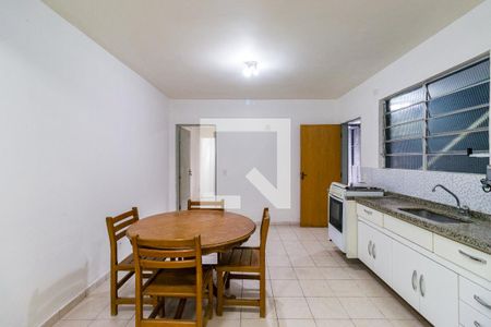Casa para alugar com 1 quarto, 50m² em Parque Regina, São Paulo
