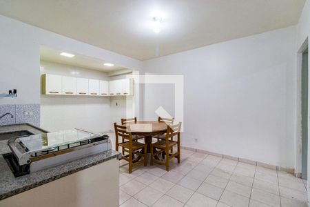 Sala/Cozinha de casa para alugar com 1 quarto, 50m² em Parque Regina, São Paulo
