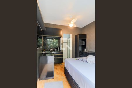 Suíte 1 de casa para alugar com 6 quartos, 200m² em Brooklin, São Paulo