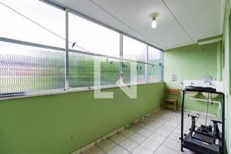 Varanda Suíte de casa para alugar com 2 quartos, 68m² em Parque Regina, São Paulo