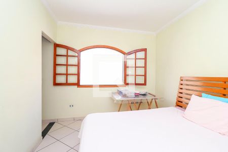 Quarto 1 - Suíte de casa à venda com 3 quartos, 190m² em Vila Jacuí, São Paulo