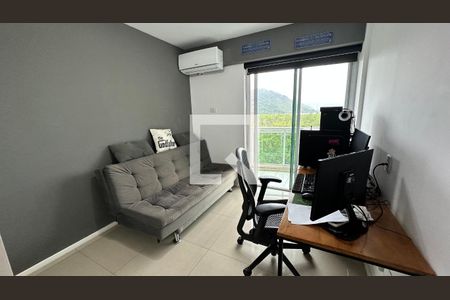 Quarto 1 de apartamento para alugar com 2 quartos, 93m² em Barra da Tijuca, Rio de Janeiro
