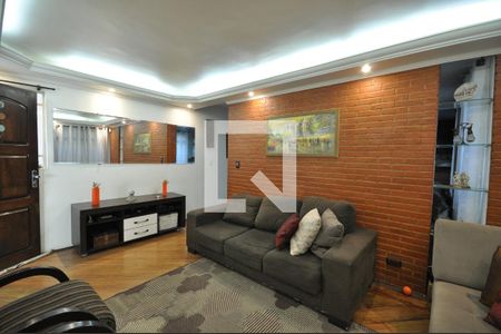 Sala de casa à venda com 5 quartos, 300m² em Vila Nivi, São Paulo
