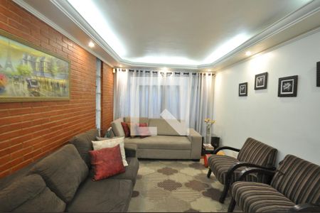 Sala de casa à venda com 5 quartos, 300m² em Vila Nivi, São Paulo