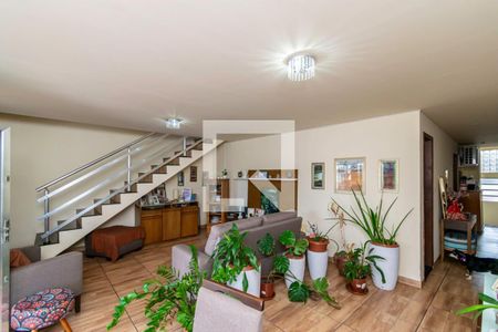 Sala de casa à venda com 2 quartos, 160m² em Penha Circular, Rio de Janeiro