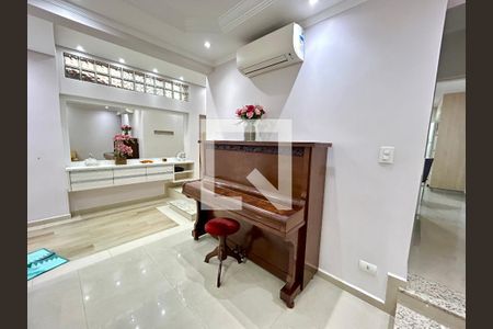 Sala de casa para alugar com 3 quartos, 176m² em Parque Continental I, Guarulhos