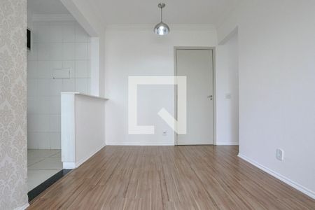Sala de apartamento para alugar com 3 quartos, 45m² em Vila Mogilar, Mogi das Cruzes