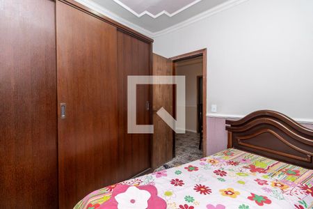 Quarto 2 - Casa 1 de casa para alugar com 5 quartos, 280m² em Piratininga, Belo Horizonte