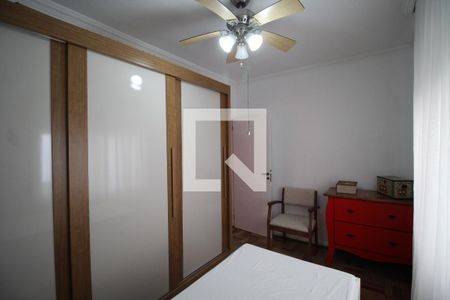 Quarto 2 de apartamento à venda com 2 quartos, 58m² em Rio Branco, Porto Alegre