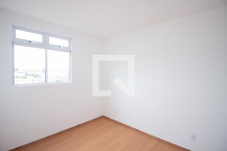 Quarto 2 de apartamento para alugar com 2 quartos, 44m² em Alvorada, Contagem