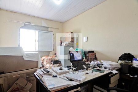 Quarto 1 de casa à venda com 4 quartos, 220m² em Chora Menino, São Paulo