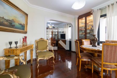 Sala de apartamento à venda com 4 quartos, 220m² em Moema, São Paulo