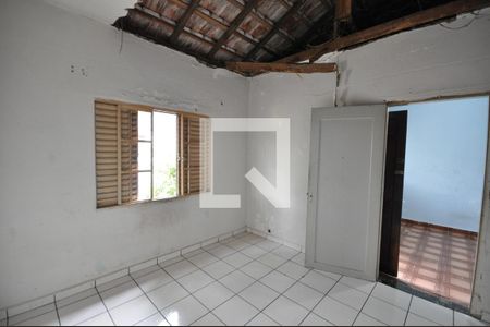 Quarto 1 de casa à venda com 3 quartos, 56m² em Vila Medeiros, São Paulo