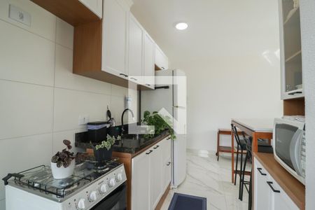 Sala/Cozinha/Área de Serviço de apartamento para alugar com 1 quarto, 38m² em Parque Peruche, São Paulo