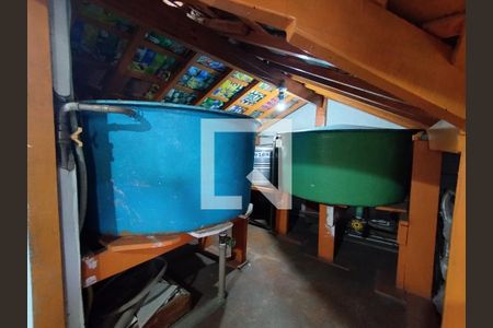 Sótão  de casa à venda com 3 quartos, 315m² em Bosque da Saúde, São Paulo