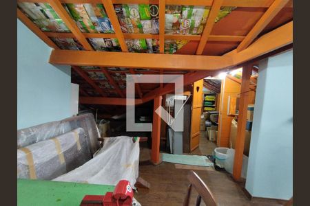 Sótão  de casa à venda com 3 quartos, 315m² em Bosque da Saúde, São Paulo