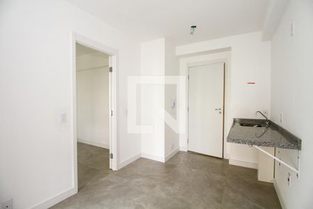 Sala e Cozinha de apartamento para alugar com 1 quarto, 34m² em Cerqueira César, São Paulo