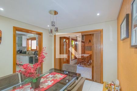 Casa à venda com 4 quartos, 200m² em Estância Velha, Canoas