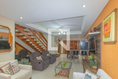 Casa à venda com 4 quartos, 200m² em Estância Velha, Canoas