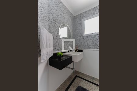 Lavabo de apartamento à venda com 3 quartos, 140m² em Santa Teresinha, São Paulo