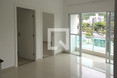 Sala de casa para alugar com 3 quartos, 100m² em Vila Belmiro, Santos