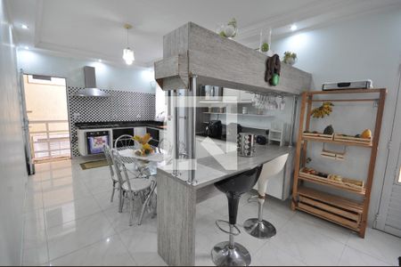 Cozinha 1 de casa à venda com 4 quartos, 150m² em Vila Gustavo, São Paulo