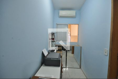 Closet de casa à venda com 4 quartos, 150m² em Vila Gustavo, São Paulo