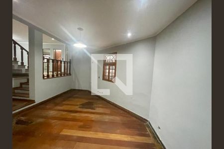 Casa para alugar com 4 quartos, 300m² em Jardim Santa Mena, Guarulhos