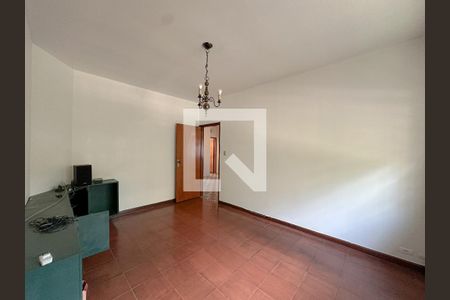 Sala de TV de casa para alugar com 4 quartos, 800m² em Alto da Lapa, São Paulo