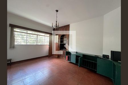 Sala de TV de casa para alugar com 4 quartos, 800m² em Alto da Lapa, São Paulo
