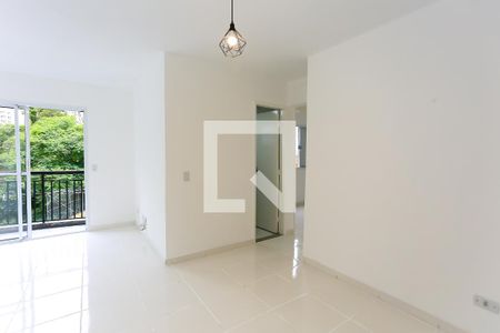 Sala  de apartamento para alugar com 2 quartos, 56m² em Chácara Agrindus, Taboão da Serra